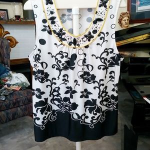 RQT Embellished Sleeveless Top size xl